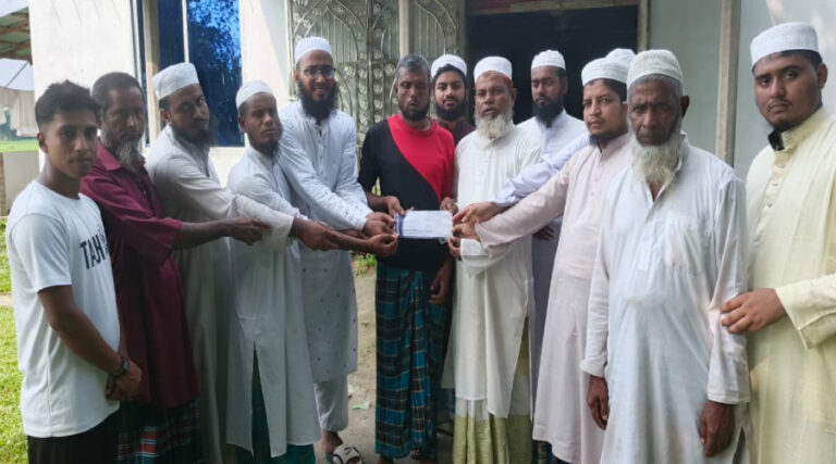 অসুস্থ ব্যাক্তির পাশে দাঁড়ালো তাহাফ্ফুজে দ্বীন উলামা ত্বলাবা পরিষদ
